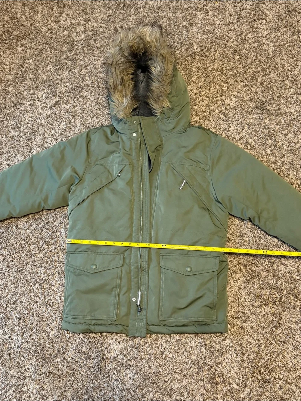 GAP Olive Green Hooded Puffer Jacket with Faux Fur Trim